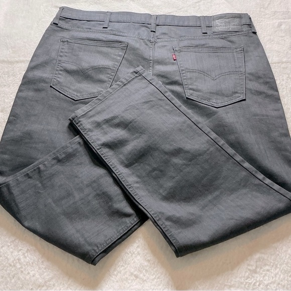 Black Straight Jeans with Comfortable Denim - Picture 2 of 5